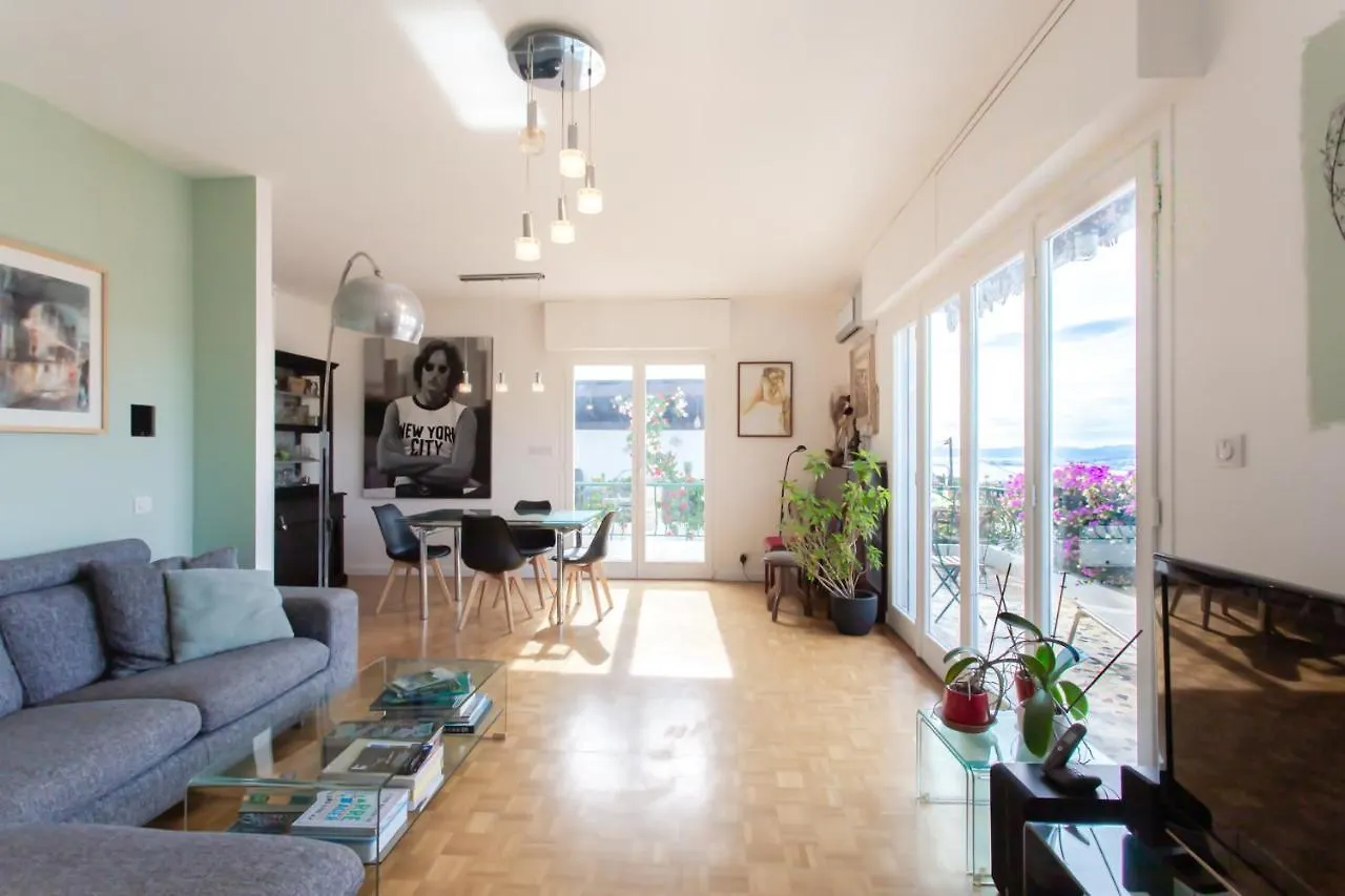 Beautiful Villa With Panoramic View Over Nice 0*,