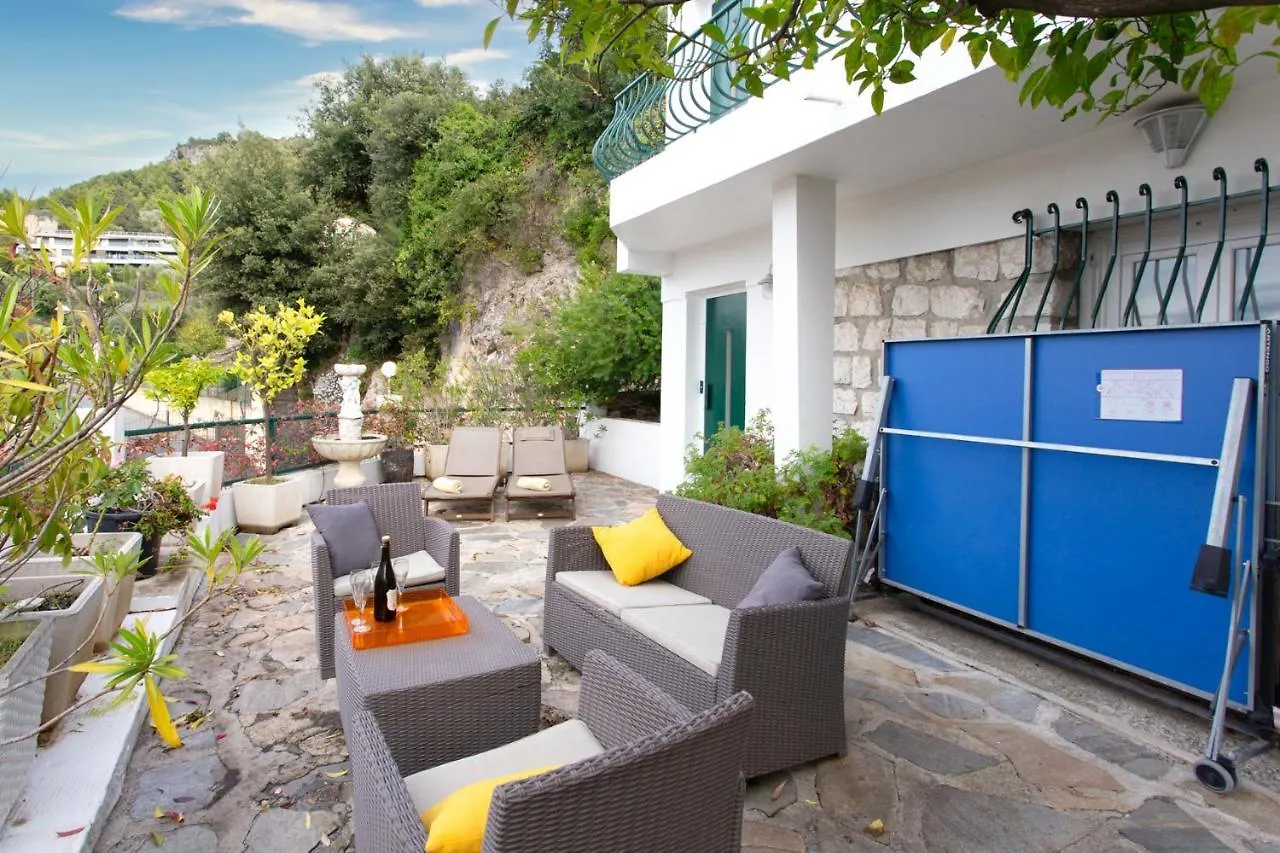 Σπίτι διακοπών Beautiful Villa With Panoramic View Over Νίκαια